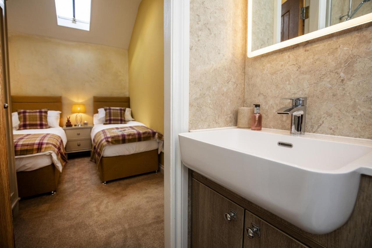 Thirley Cotes Farm Cottages Скарбъро Екстериор снимка
